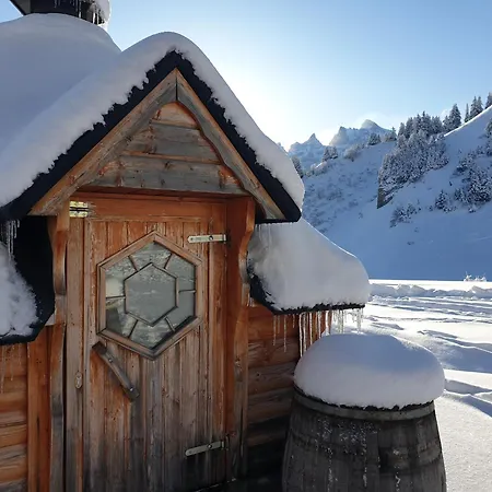 Refuge Le Marcheuson 3*